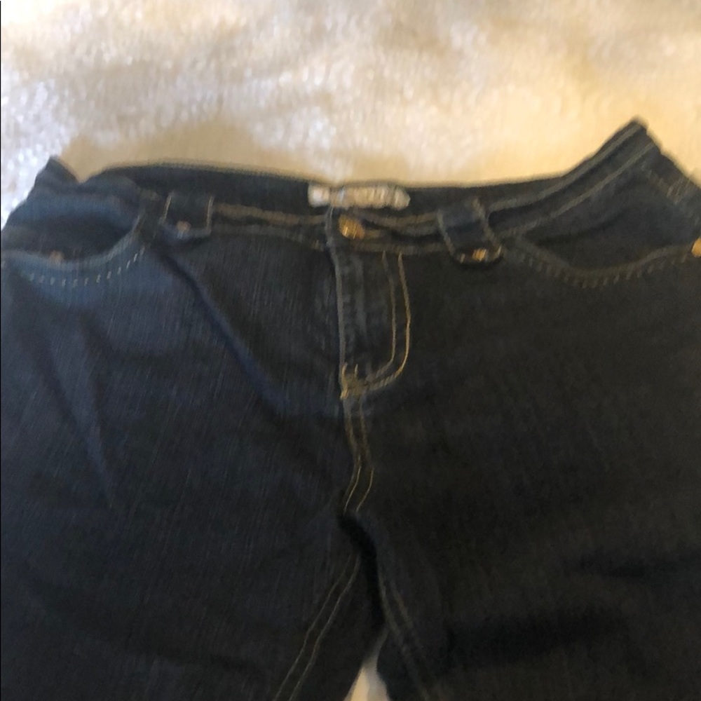 Jean Capri golf hardware